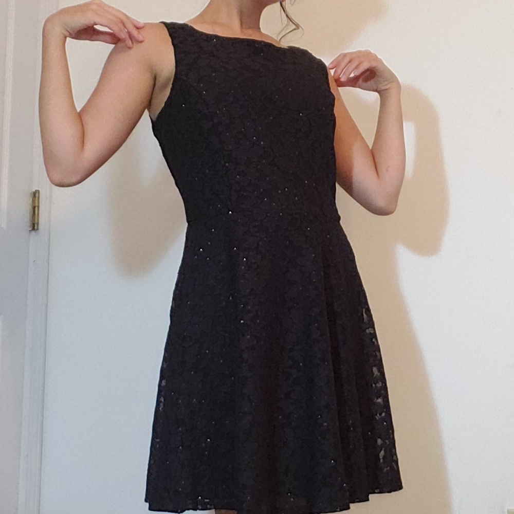 💫 GLIMMERING BLACK DRESS 💫